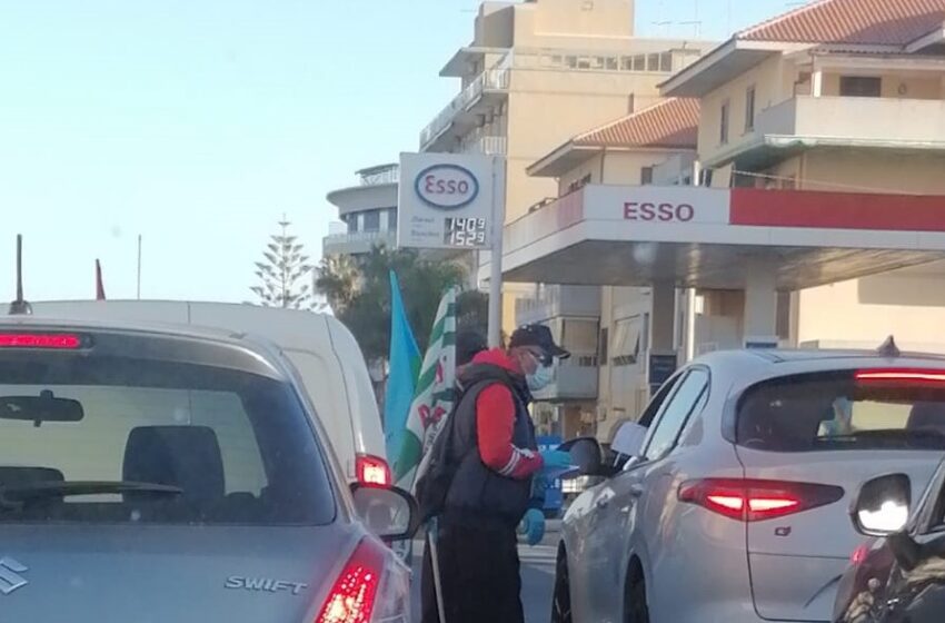  Siracusa. Vertenza Bng, protesta in viale Scala Greca: traffico in tilt