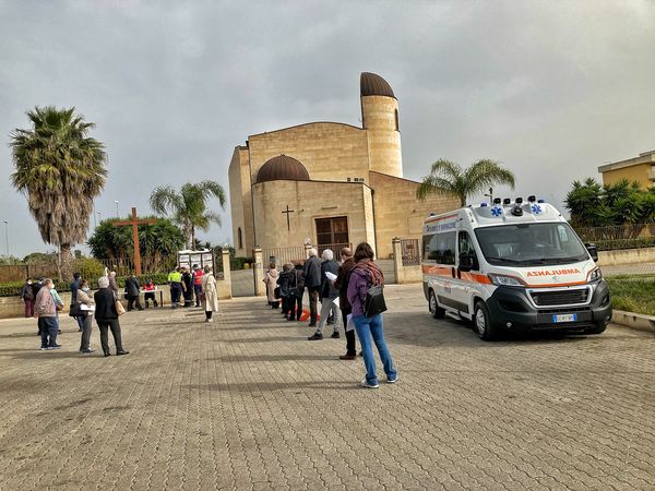  Siracusa. Vaccini in chiesa, completate le operazioni. San Metodio si candida ad hub