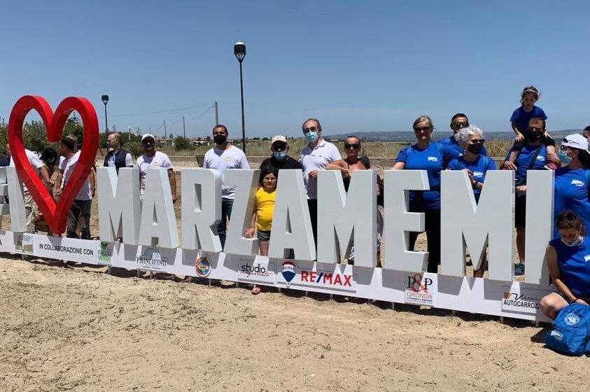  Noto. Spiagge Pulite 2021, rimossi i rifiuti da San Lorenzo a Marzamemi