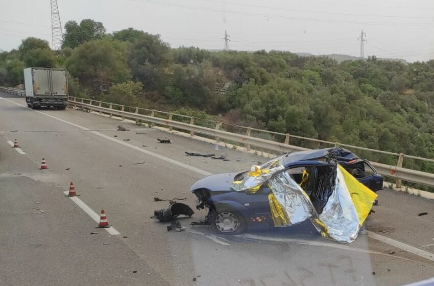  Incidente mortale in autostrada: perde la vita un 40enne, ferite moglie e figlia