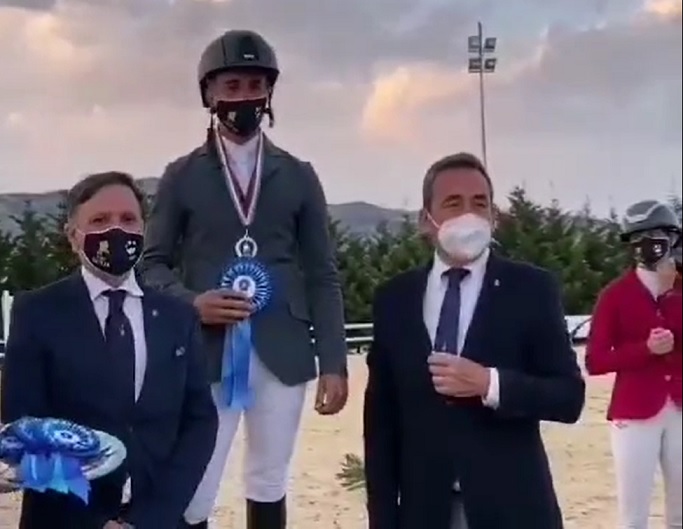 Equitazione. Alessio Scarso d'argento ai regionali di salto ostacoli Brevetto Junior/Children