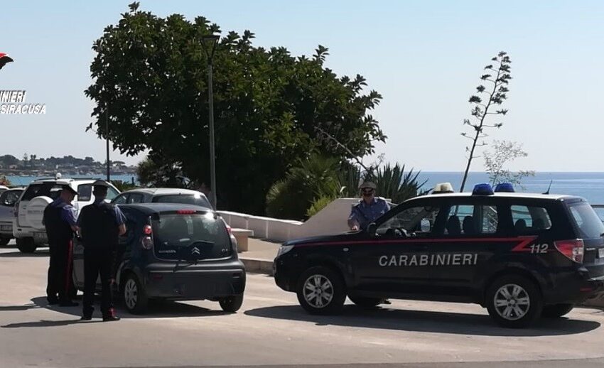  Tenta di rubare uno scooter dal parcheggio dell’ospedale di Avola: arrestato dai carabinieri