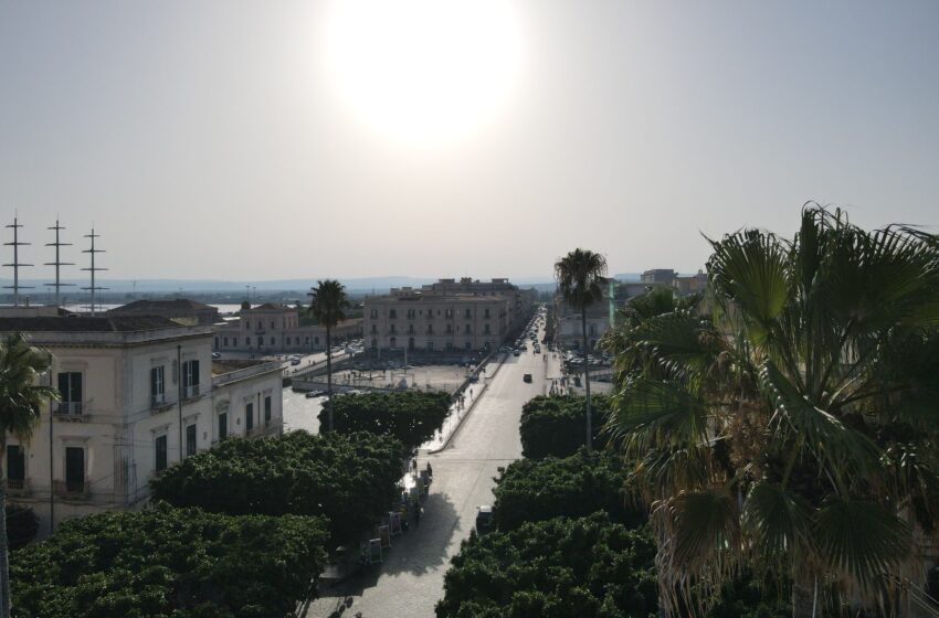  Ortigia, apecalesse per turisti: Mangiafico, “Autorizzati 5, abusivi 15. Tutta colpa del Comune”