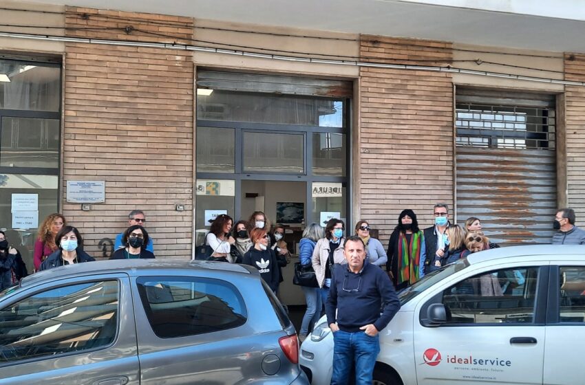 Ufficio Tributi e front-office, ora è caos: proclamato lo sciopero dei 35 ex Ideal Service