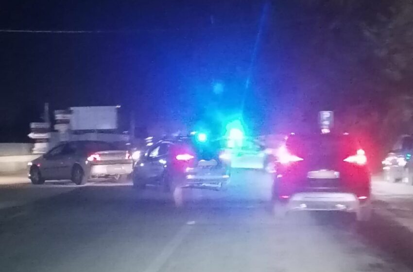  Siracusa. Incidente in via Elorina, due feriti: la Municipale chiude un tratto, traffico bloccato