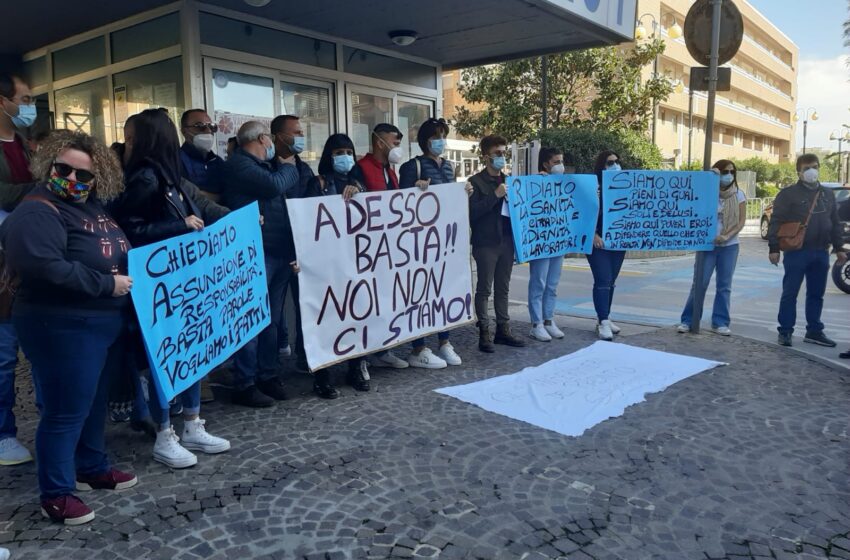  Siracusa. Infermieri esasperati, protesta al Pronto Soccorso: “Paghiamo noi per tutti. Adesso basta”