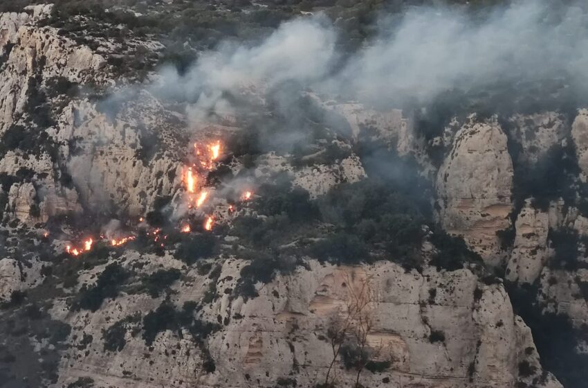  Fiamme a Cavagrande, in un video il presunto piromane. L’attualità del catasto incendi