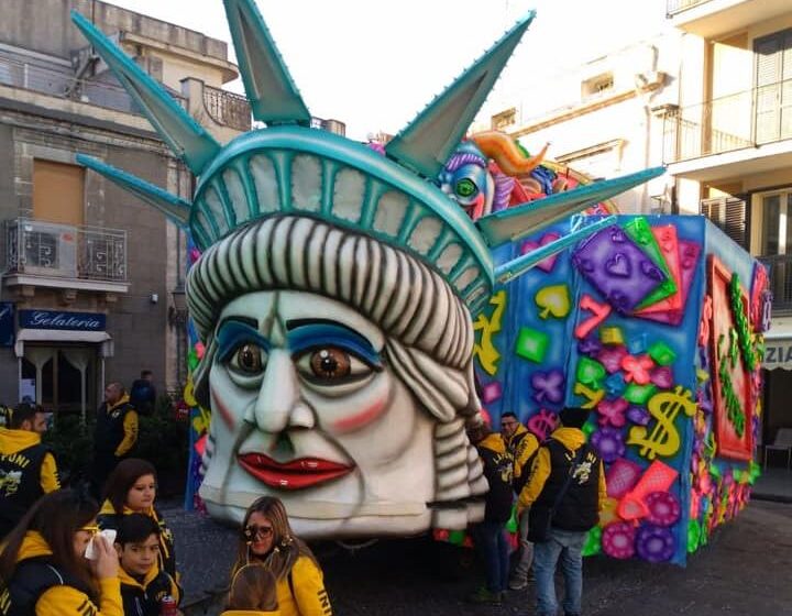  Il Carnevale di Melilli è patrimonio immateriale della Regione Siciliana. La festa? A luglio