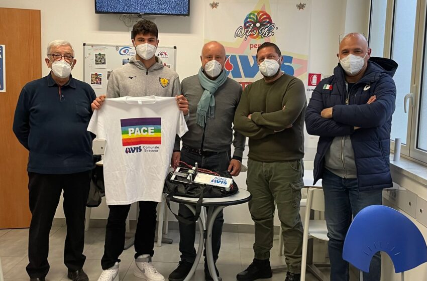 La donazione dell’Avis di Siracusa per lo sprinter Matteo Melluzzo. “Noi per lo sport”