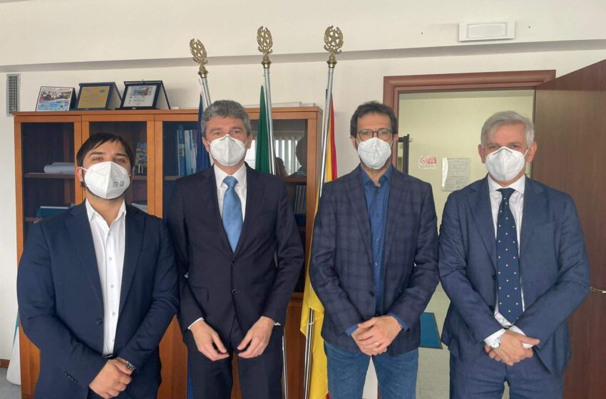 Autorità di Sistema, incontro Ficara-Di Sarcina: “Guida precisa per i porti di Augusta e Catania”