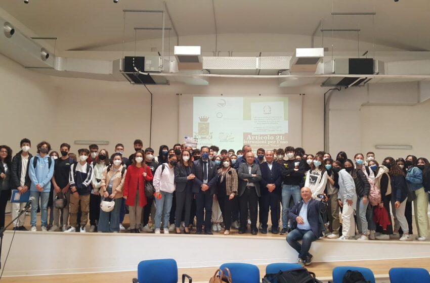 Giornata mondiale della libertà di stampa, riflessioni di 250 studenti sull’articolo 21