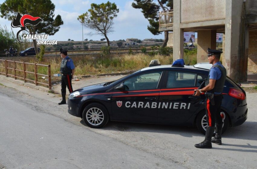  Noto. Evade dai domiciliari, riconosciuto alla guida dell’auto: arrestato