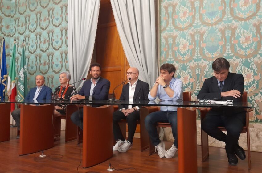 Siracusa, per Dolce & Gabbana è “una scelta di cuore”. Collezione ispirata alla città