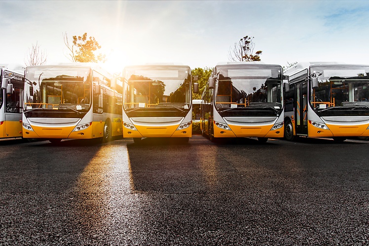 Autobus a Siracusa, lo studio: “vecchi e inquinanti, immatricolati solo 3 mezzi nuovi”