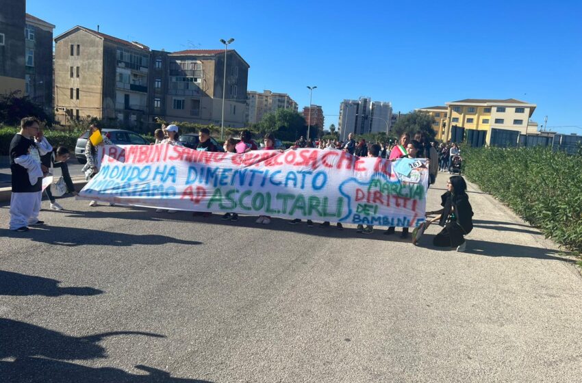 Marcia dei Diritti dei Bambini: colori e giochi per parlare di un tema poco affrontato
