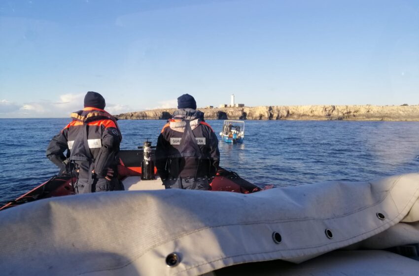 Pesca abusiva nella zona di massima tutela dell'Area Marina Protetta: denunciato