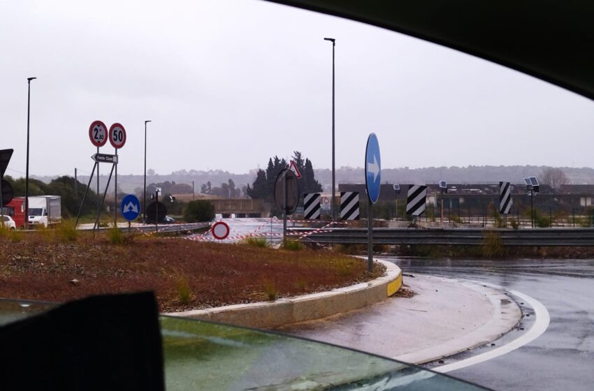 Maltempo, la situazione sulle strade del capoluogo: attenzione a tombini e buche