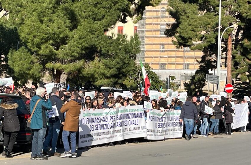  Precari Covid, delegazione siracusana a Palermo ma "niente proroga per amministrativi"