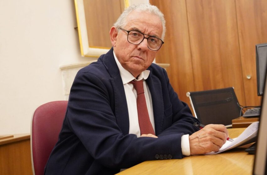 Gilistro (M5S): “Schifani dia risposte sulla caserma dei Vigili del Fuoco e sul porto rifugio”