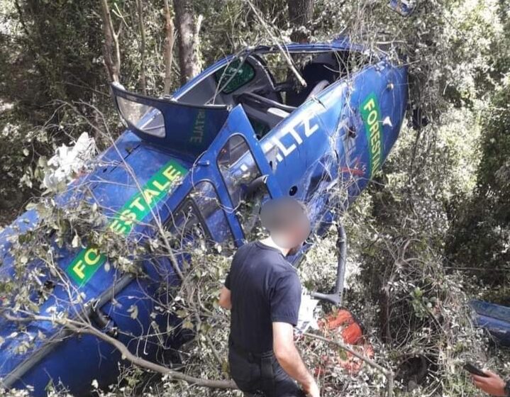  Falco 8, la foto dell’elicottero antincendio caduto a Pantalica