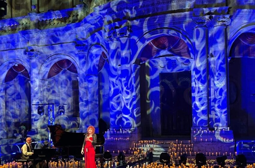 Notte da sogno a Noto con Fiorella Mannoia e Danilo Rea: onirico Luce live