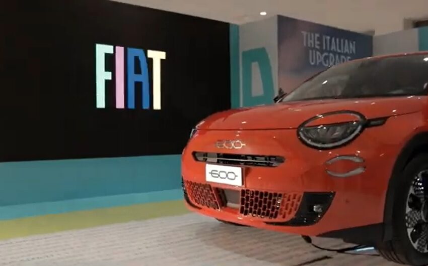  La nuova Fiat 600 presentata a Siracusa: selezionati clienti per la “prima” del B-Suv elettrico