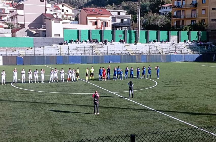  Quattro gol alla Gioiese, il Siracusa adesso mette pressione al Trapani