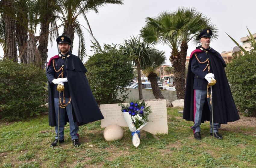  Siracusa, commemorato Giovanni Palatucci. Il Questore depone un mazzo di fiori