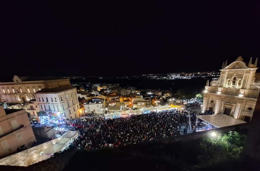  Numeri record per la 64esima edizione del Carnevale più Stretto d’Italia