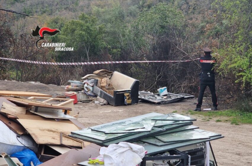  Un terreno trasformato in discarica abusiva, denunciati due uomini a Ferla