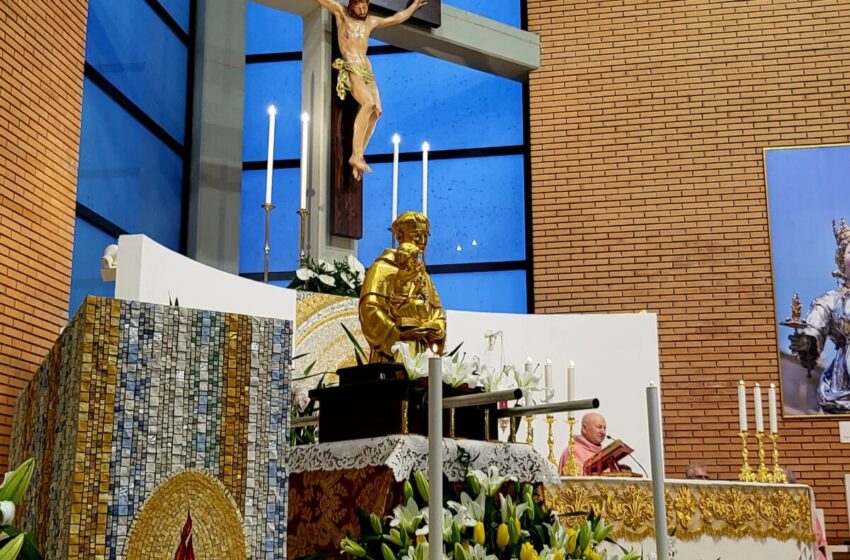  Sant’Antonio di Padova, si è conclusa la visita del busto reliquiario proveniente da Messina