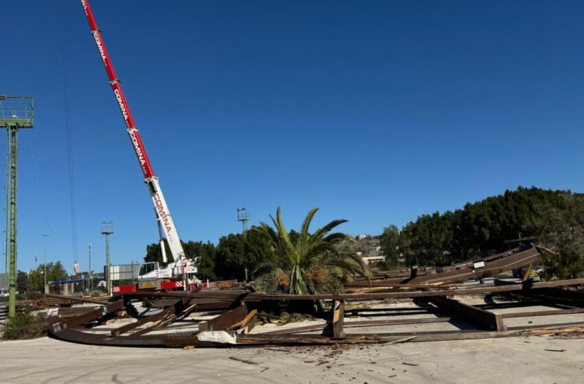  Ha ceduto il Palajonio di Augusta, si è schiantata al suolo la struttura