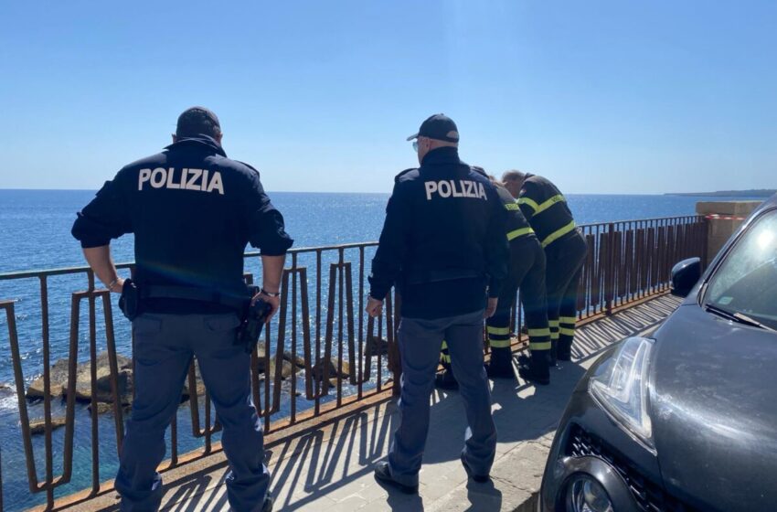 Pistola nelle acque di Ortigia, il ritrovamento al lungomare di Levante
