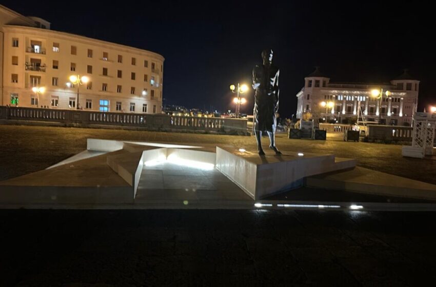  Quella statua dimenticata: Archimede vive nell’oscurità e l’autore dice “Levatela!”