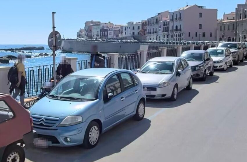 Bus navetta in Ortigia h24, nuovi stalli riservati ai residenti e modifiche alla sosta