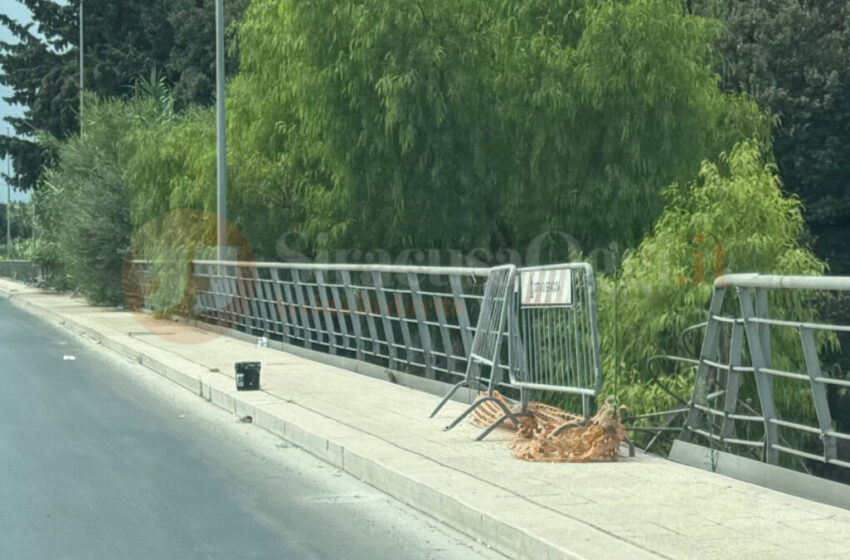 viale paolo orsi, dettaglio marciapiedi e ringhiere