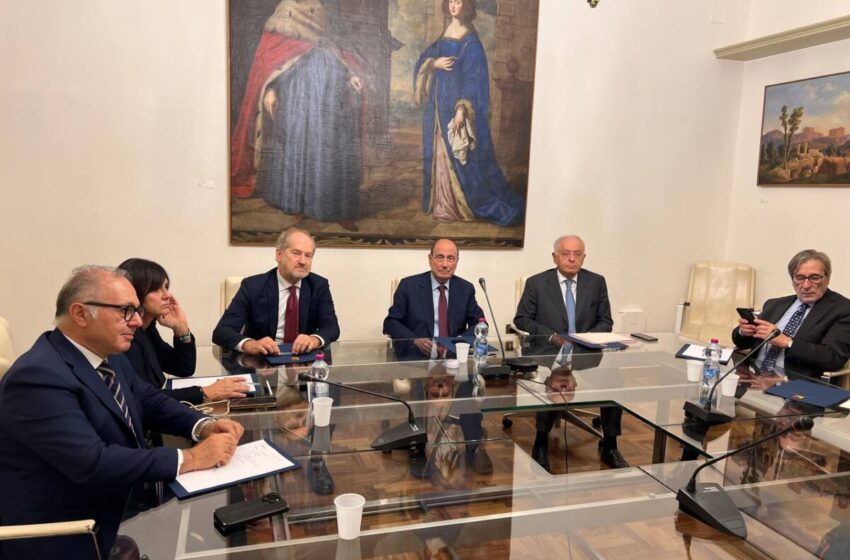  Emergenza idrica, Schifani incontra commissario Dell’Acqua: “Riattivare il prima possibile i dissalatori”