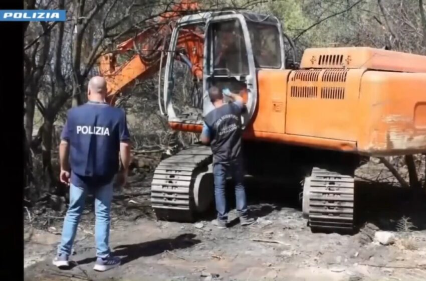  Sgominata la banda dell’escavatore, la Polizia arresta cinque uomini