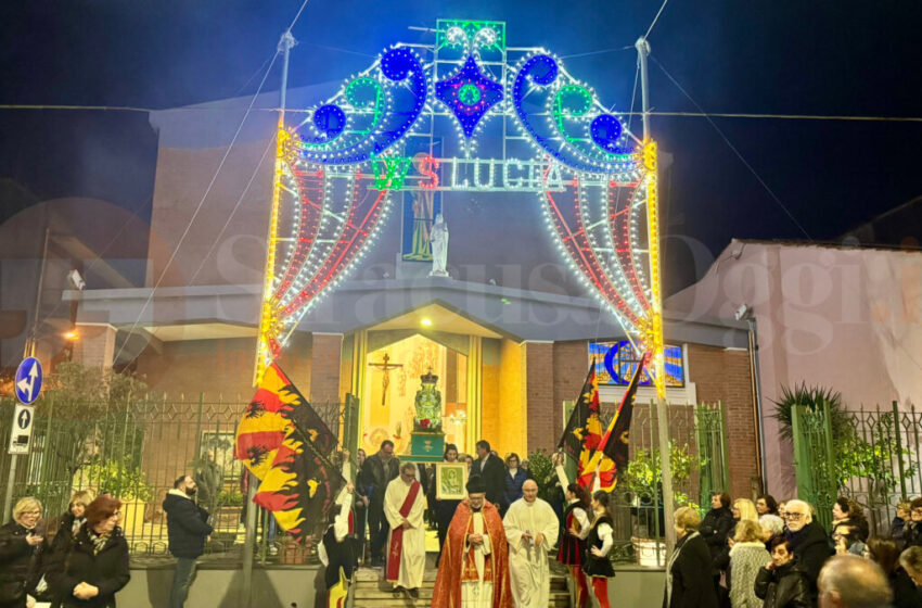  Anche Floridia festeggia Santa Lucia: “Simbolo di amore e speranza”