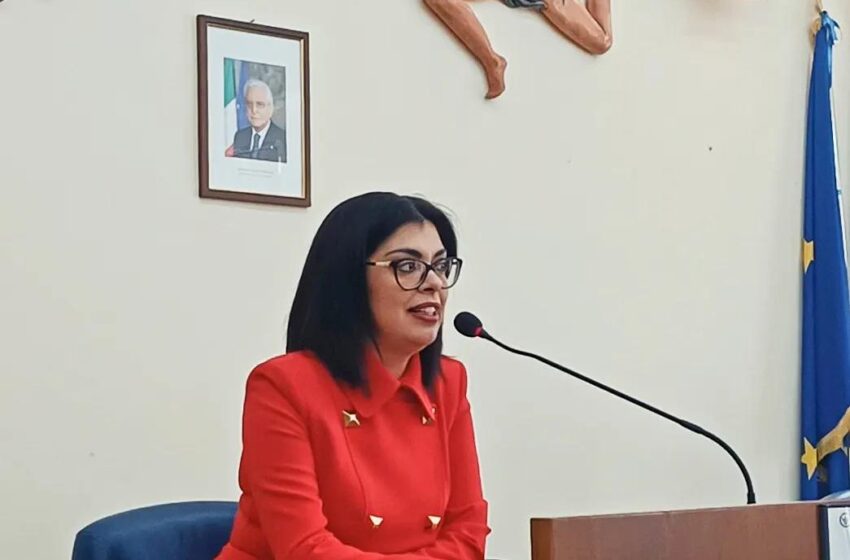  Giovani nel buio, la psicologa: “Hanno perso la speranza, basta genitori spazzaneve”