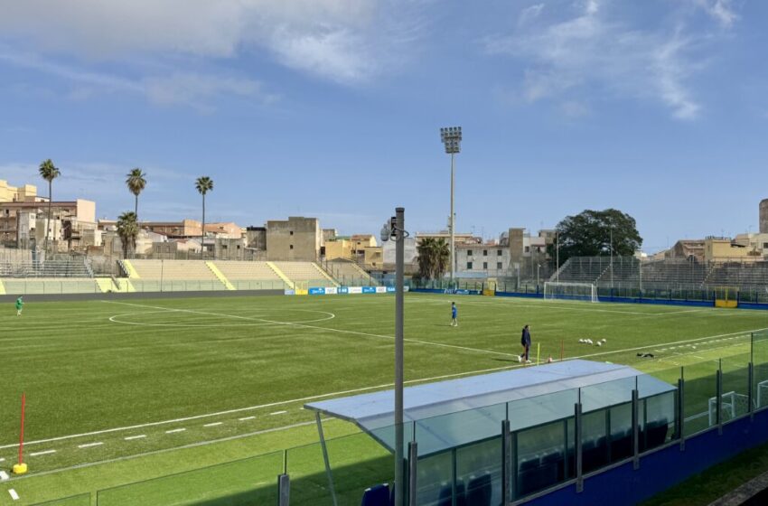  Manutenzione al De Simone in vista della C, il 5 giugno test per omologare il manto