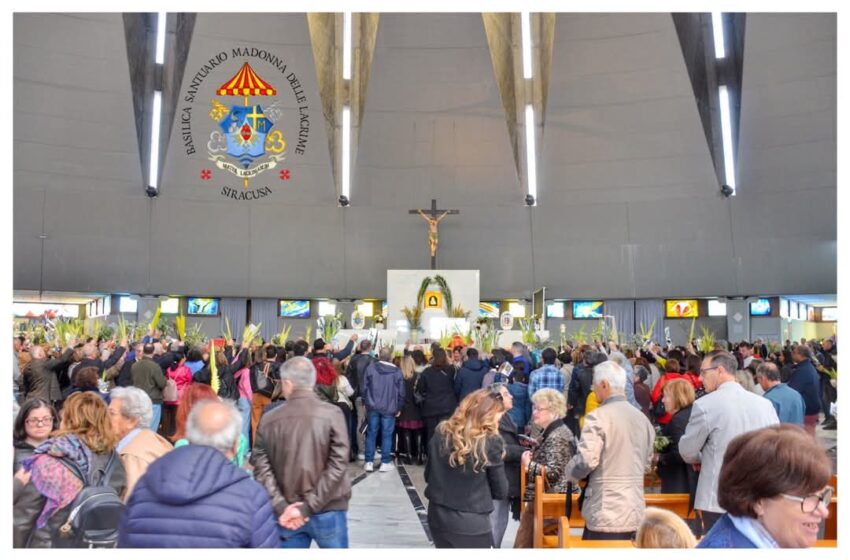 Con la domenica delle palme si è aperta la settimana Santa
