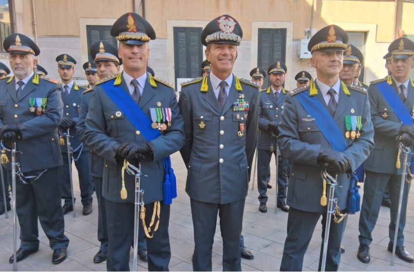  Guardia di Finanza, cambio al vertice: Vaccaro saluta con emozione, Pace raccoglie il testimone