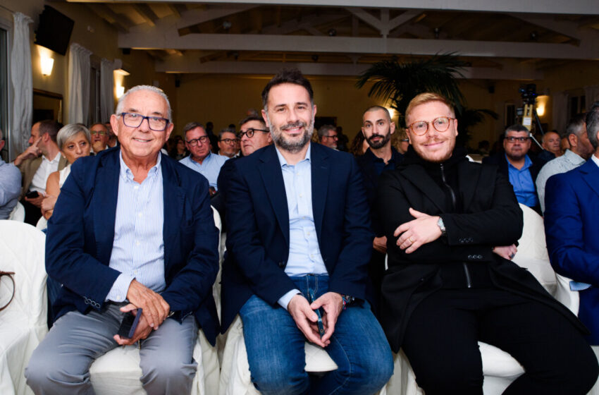  Pd, M5S, Avs e Controcorrente: “Rimozione assessori DC è solo maquillage”