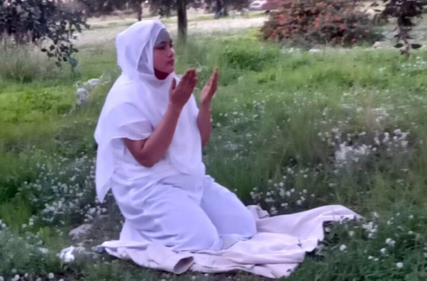  Un puntino bianco alla balza Akradina, la preghiera di Rojina: una madre in cerca di speranza