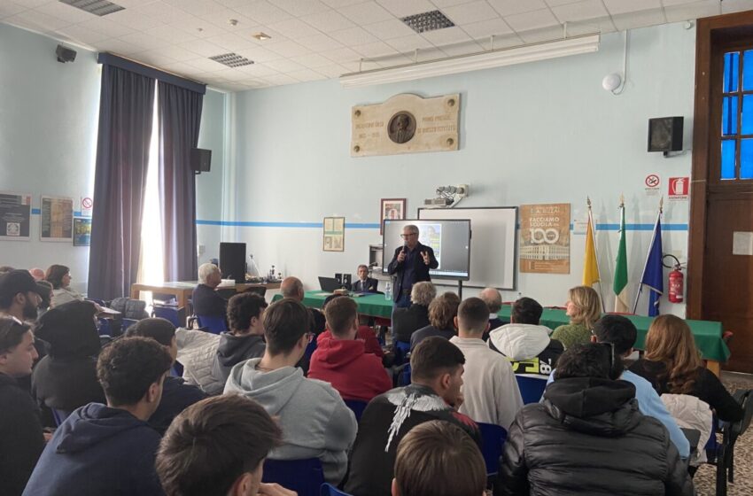  “Vittorini, tra nuovi mondi”, convegno all’istituto Rizza-Insolera