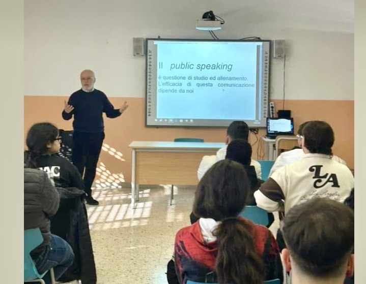  Public Speaking, seminario per gli studenti dell’istituto superiore “Federico II di Svevia”