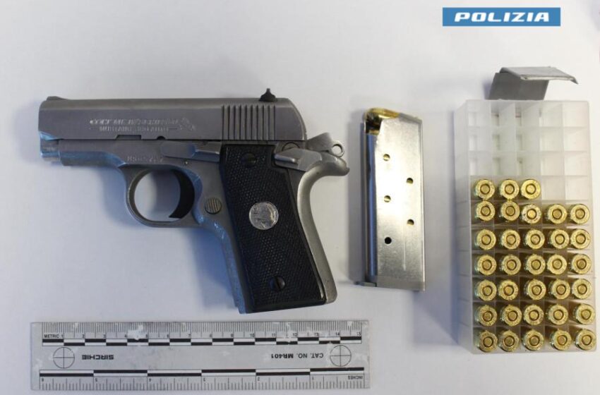  Pistola e cartucce nascoste in casa, arrestato 51enne a Lentini