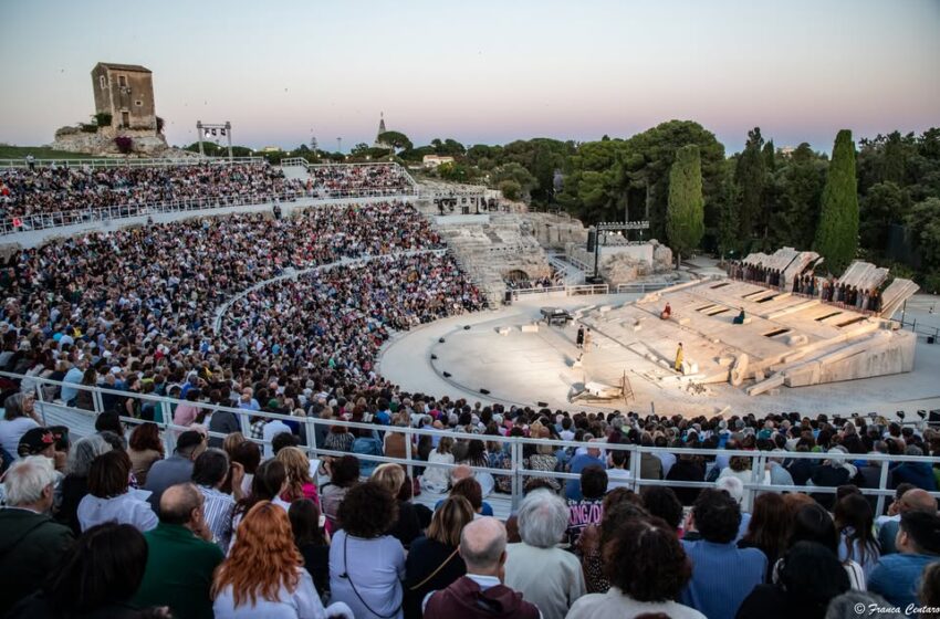  Siracusa, parte la stagione Inda: date, spettacoli e protagonisti al Teatro Greco