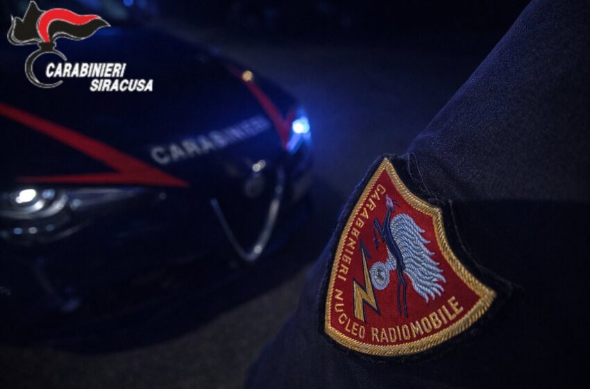  Noto. Spari contro un portone e un’auto: arrestato 54enne, gesto indirizzato all’ex